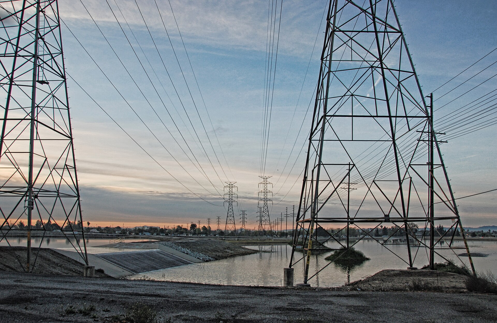 Power Lines in Pacoima, Los Angeles