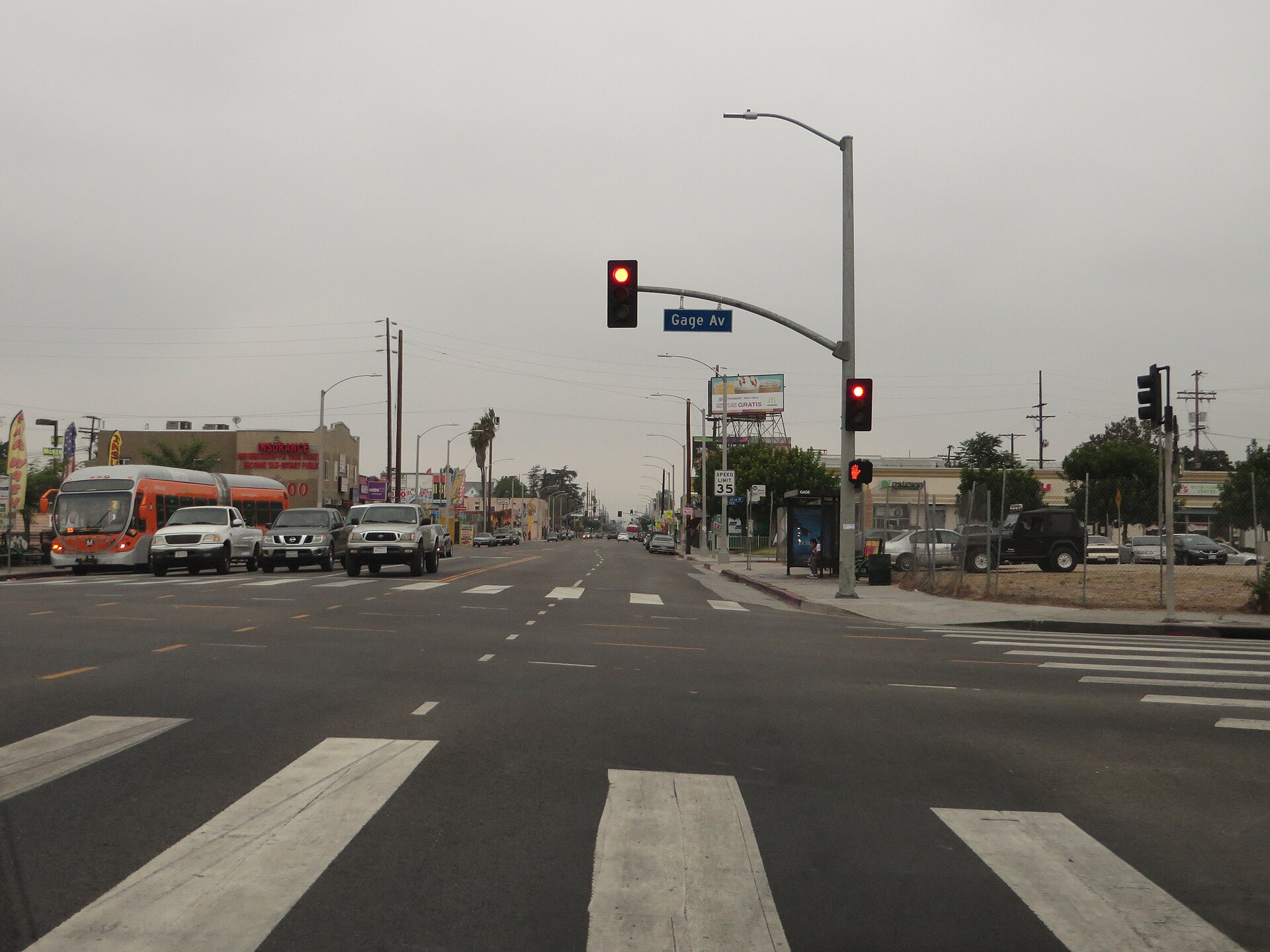 Vermont Avenue, South Los Angeles, California (14514362471), Los Angeles